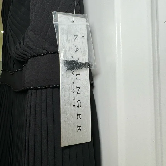 NWT Kay Unger Beaded Pleated V Neck Cocktail Party Event Midi Dress Black 10 - Picture 4 of 6